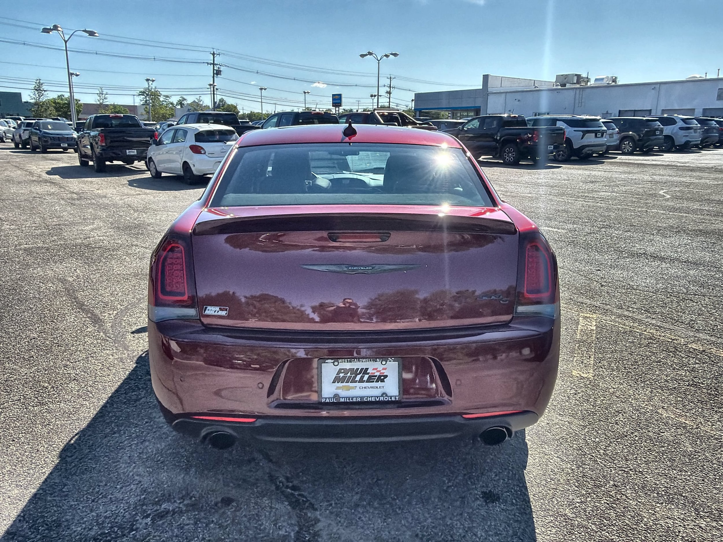 2023 Chrysler 300 C - Photo 33