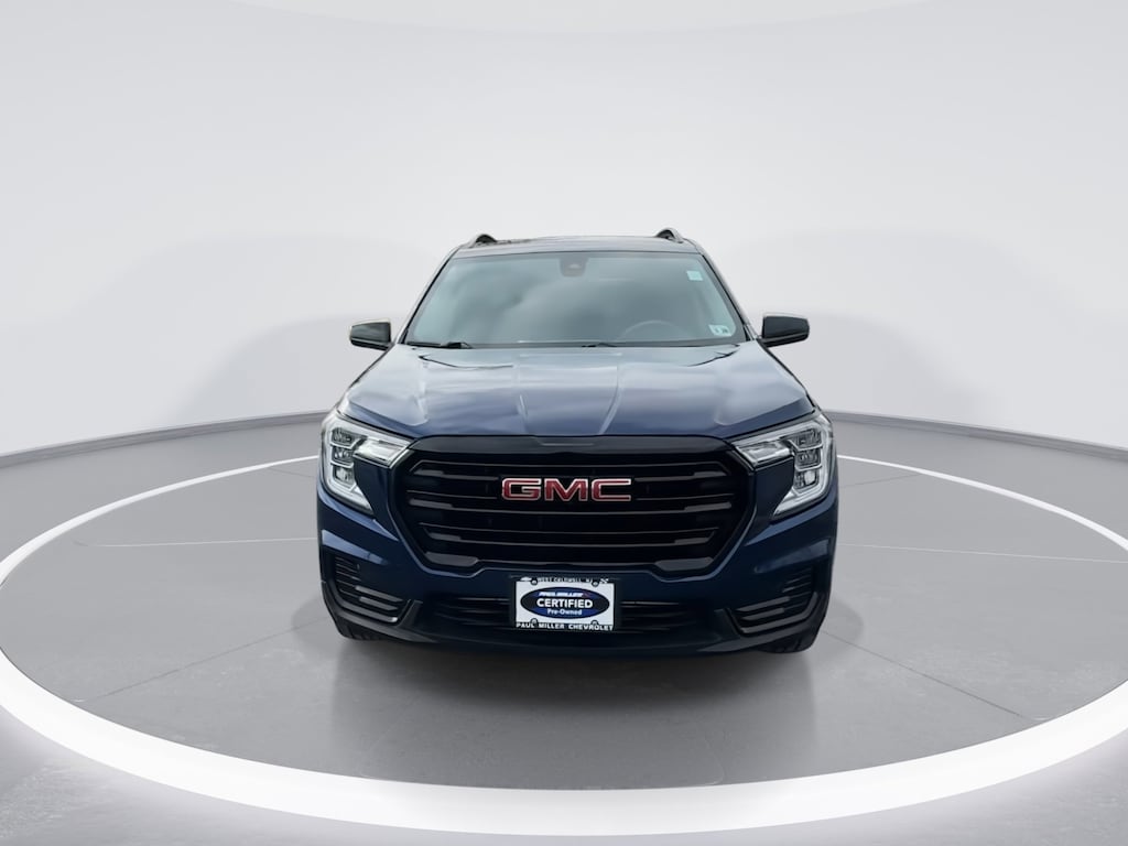 Used 2023 GMC Terrain SLE SUV