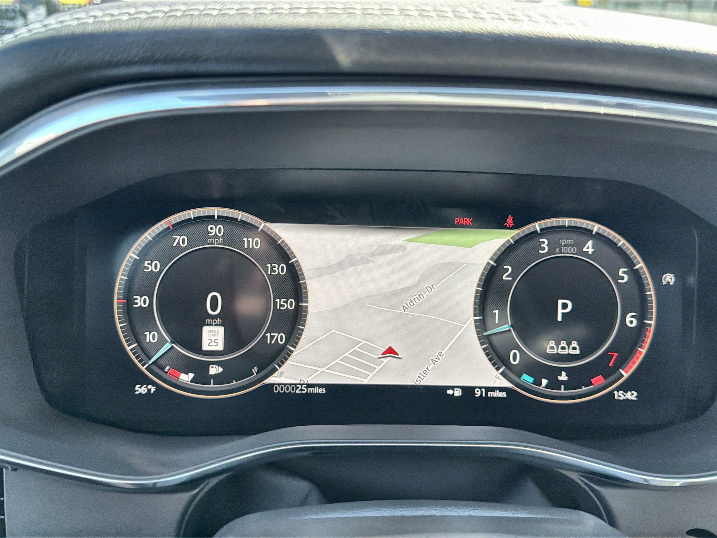 2024 Jaguar XF R-Dynamic SE - Photo 12