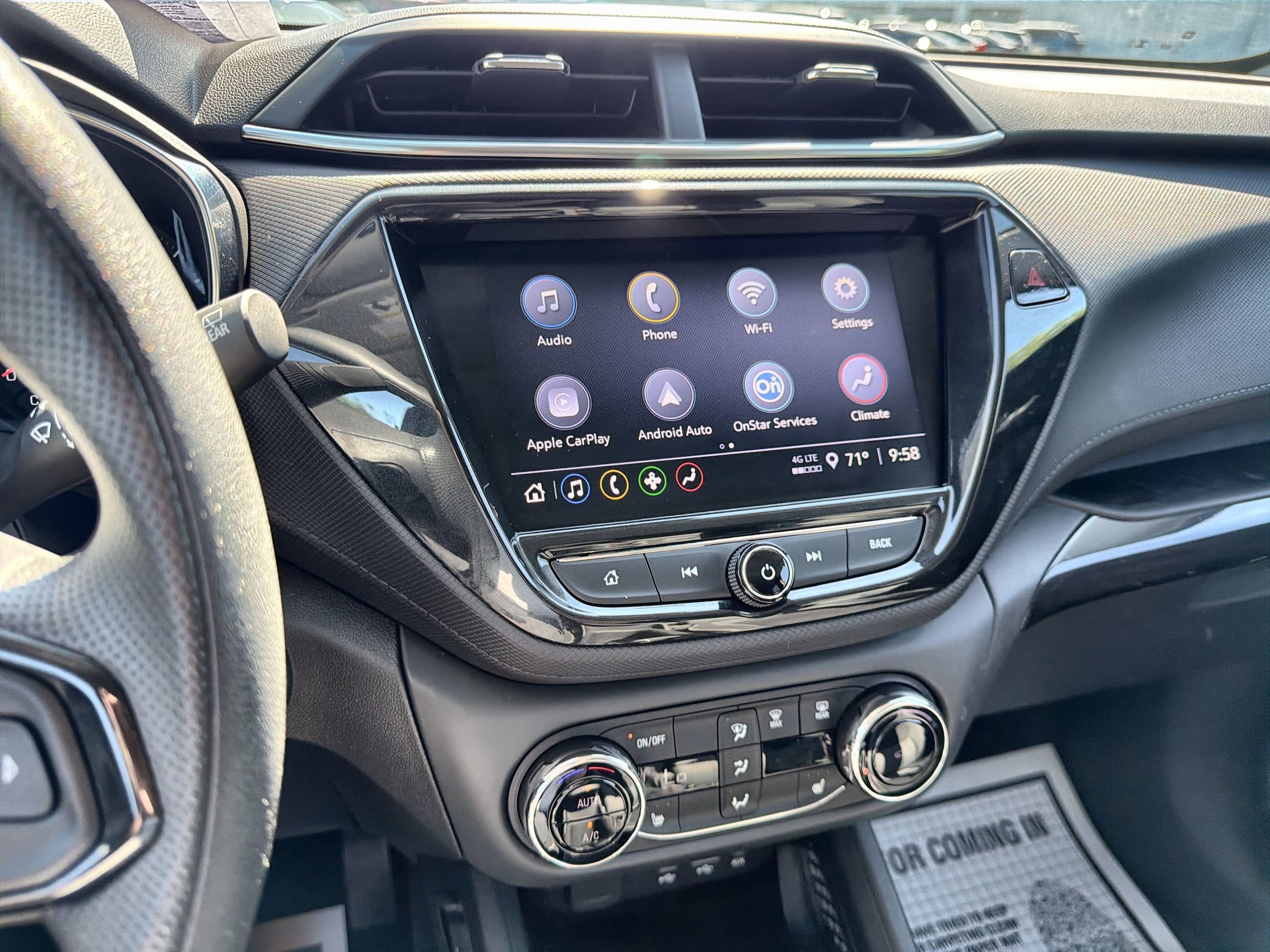 2023 Chevrolet TrailBlazer LT - Photo 13