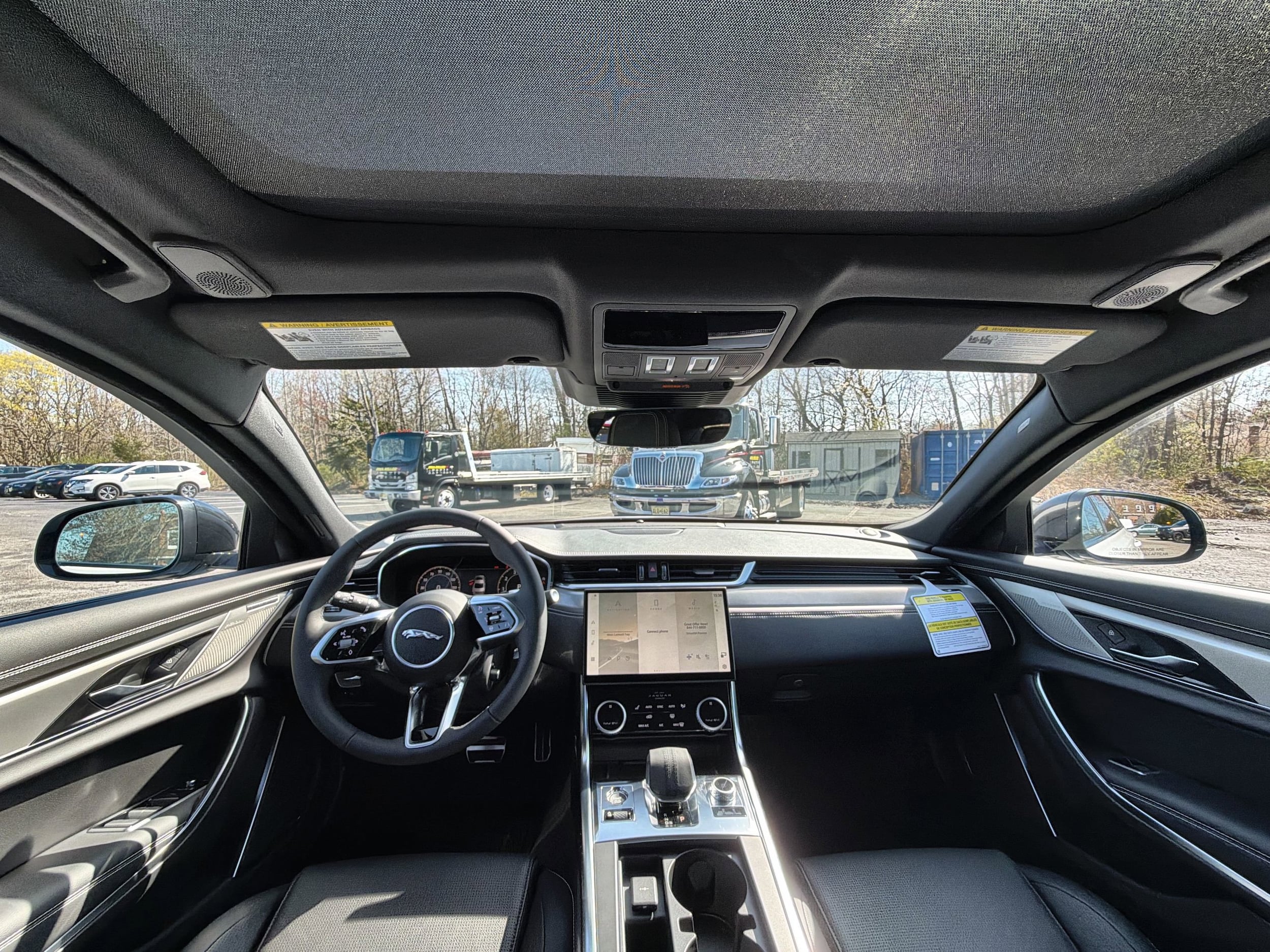 2024 Jaguar XF R-Dynamic SE - Photo 21
