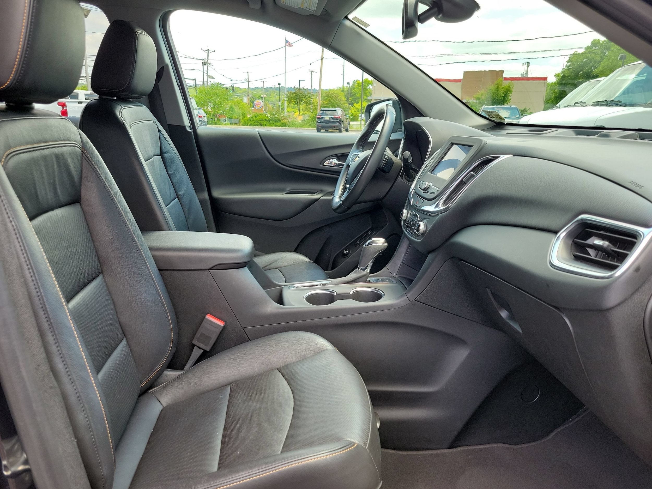 2020 Chevrolet Equinox LT - Photo 26