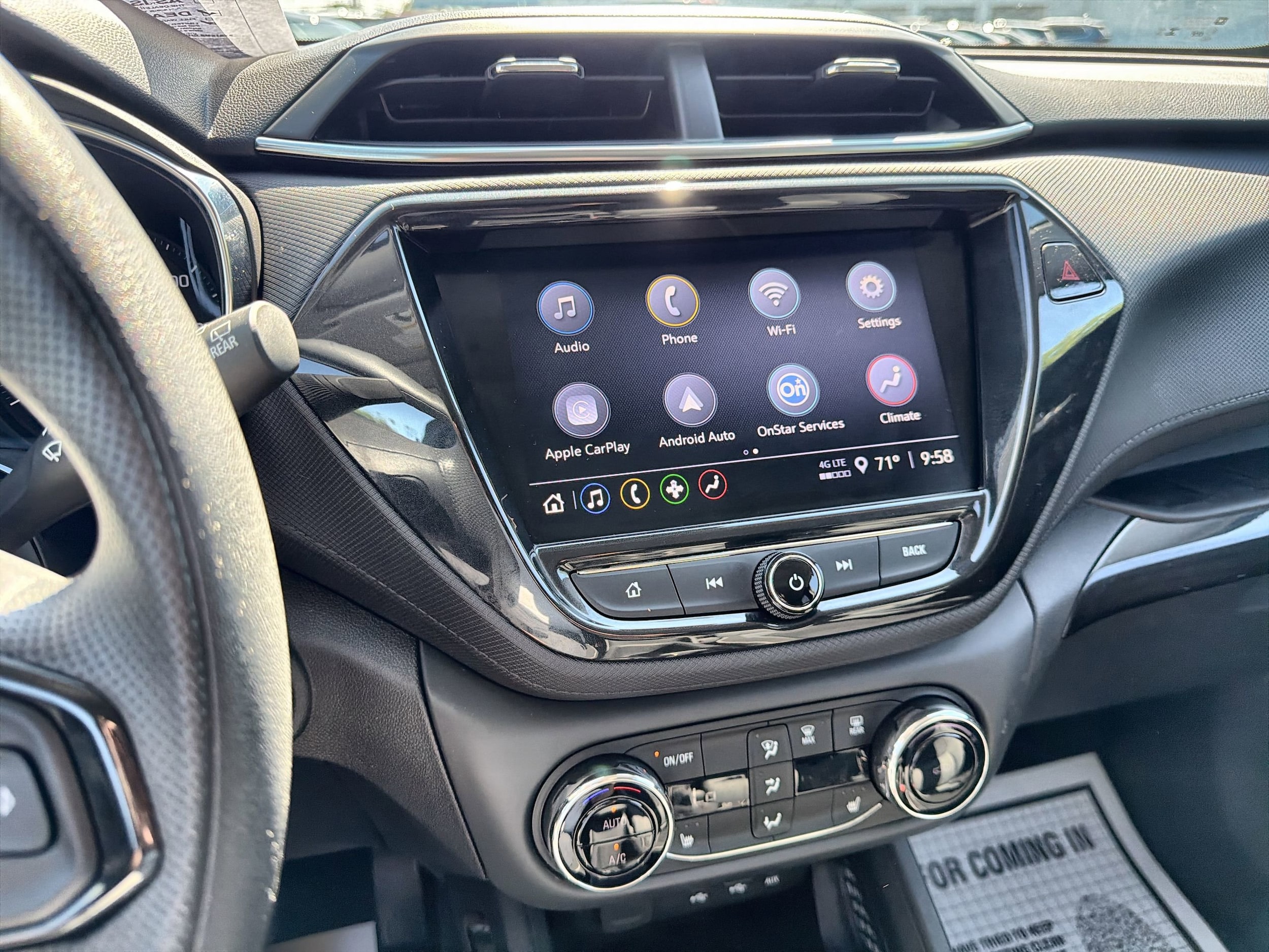 2023 Chevrolet TrailBlazer LT - Photo 14