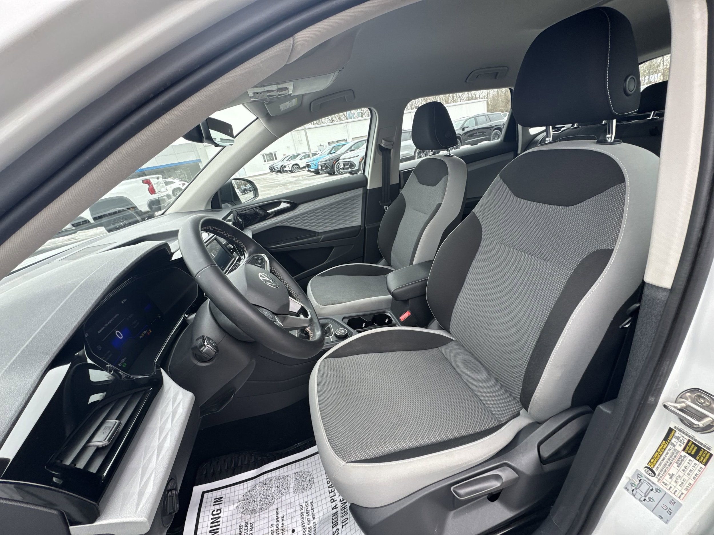 2022 Volkswagen Taos S - Photo 20