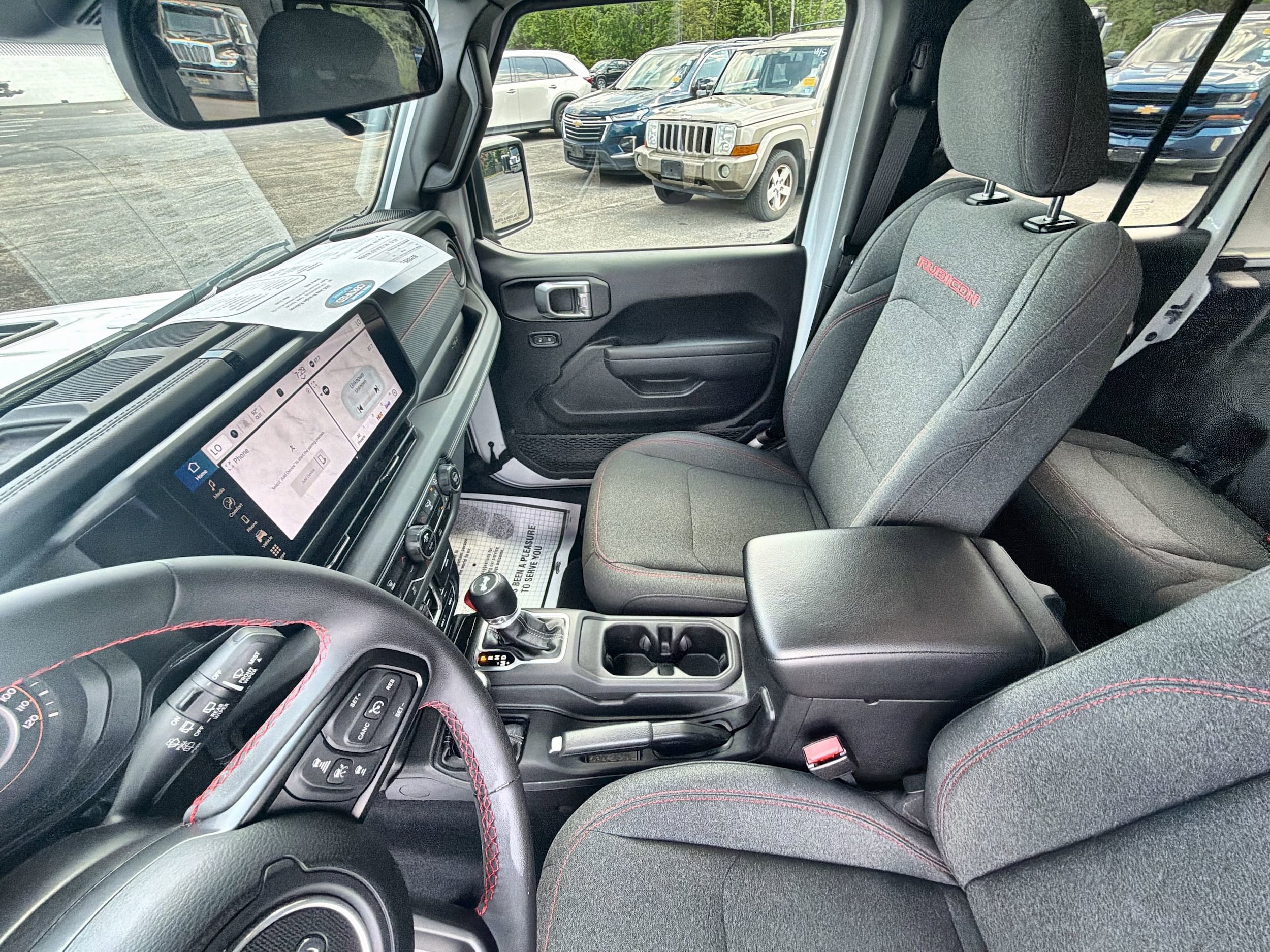 2025 Jeep Wrangler 4-Door Rubicon - Photo 36