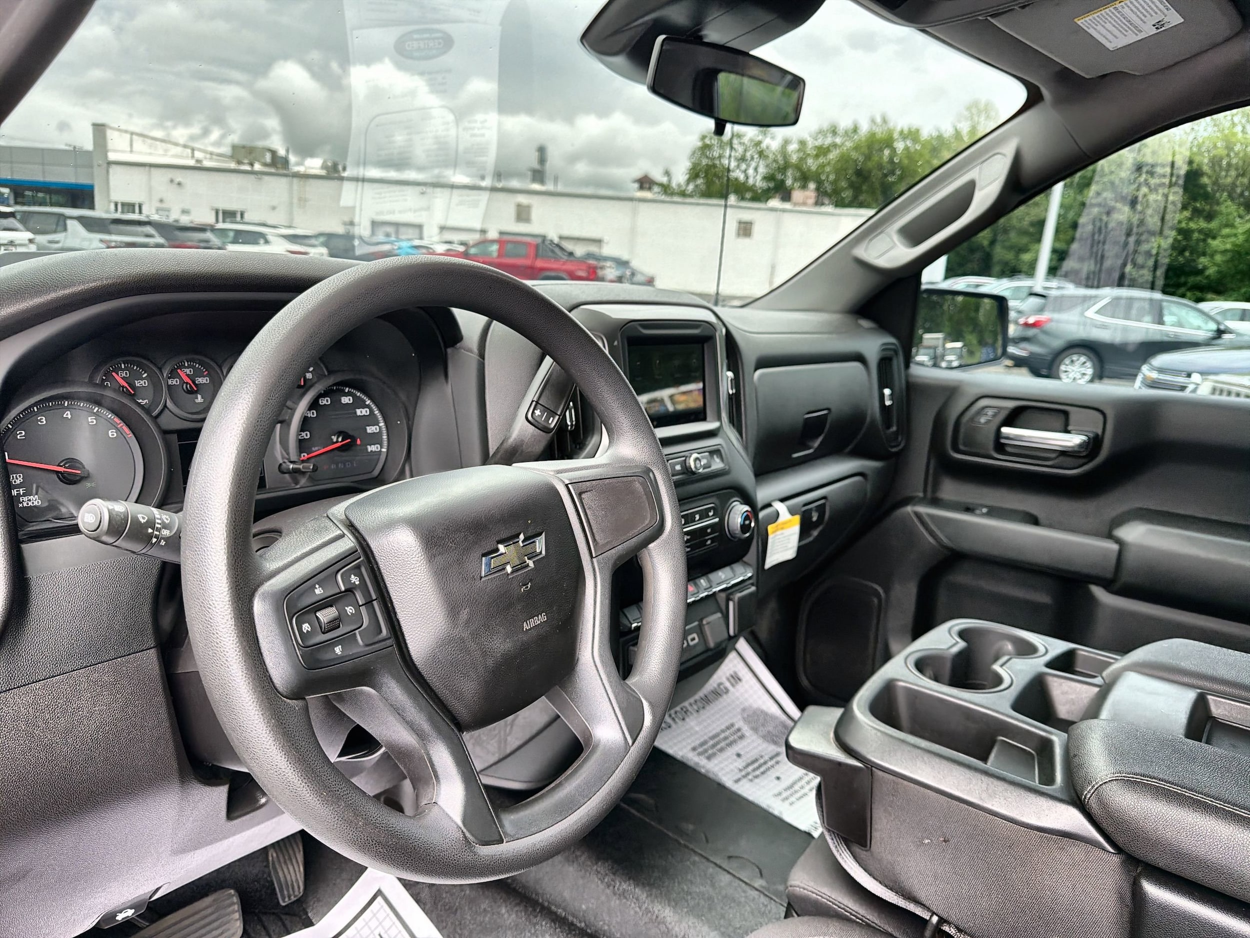 2024 Chevrolet Silverado 1500 Custom - Photo 11