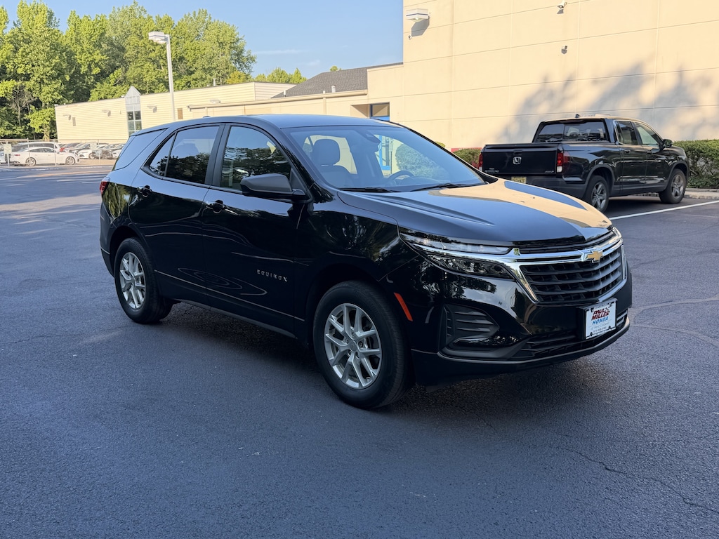 Used 2024 Chevrolet Equinox LS SUV