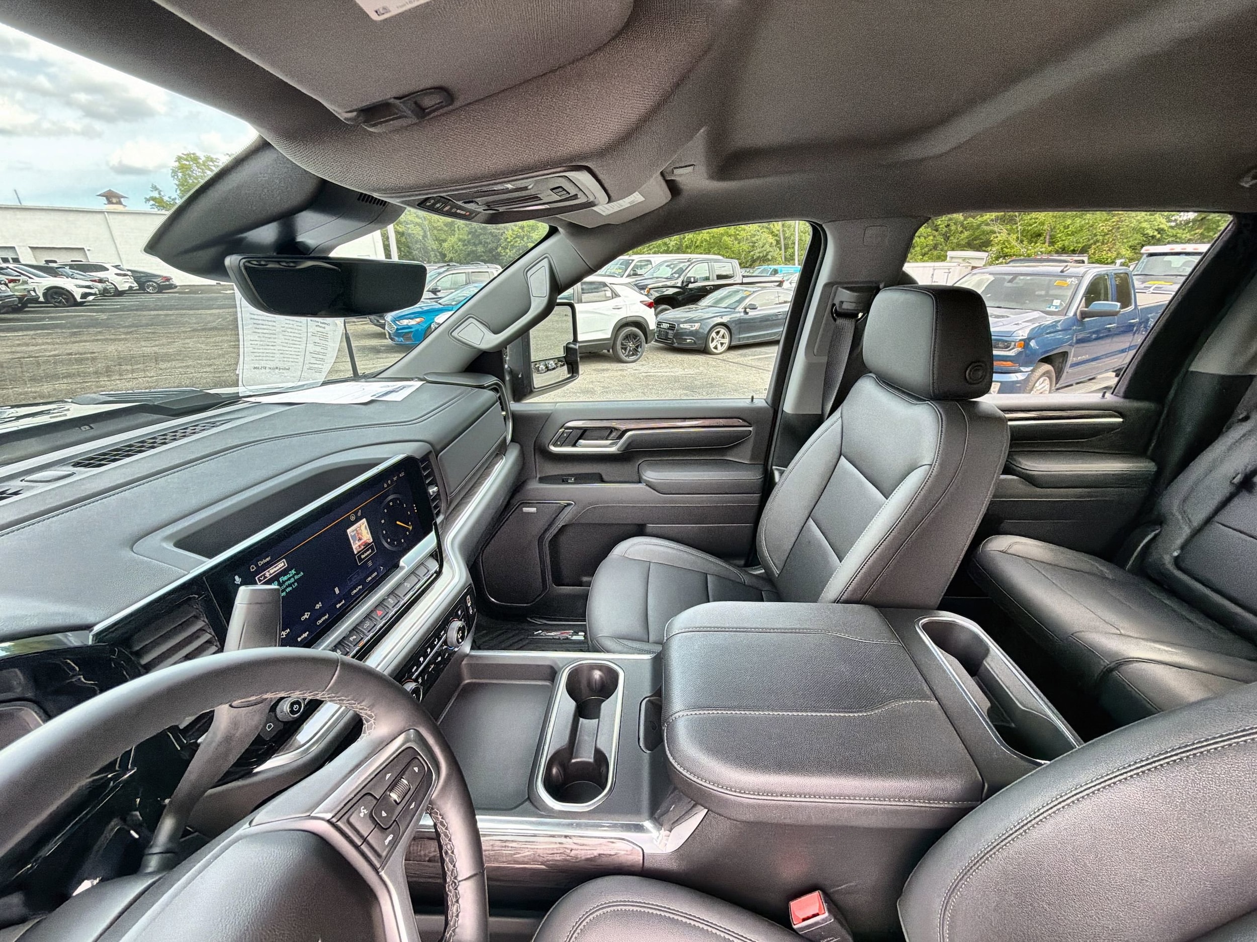 2026 Chevrolet Silverado 2500HD LTZ - Photo 36