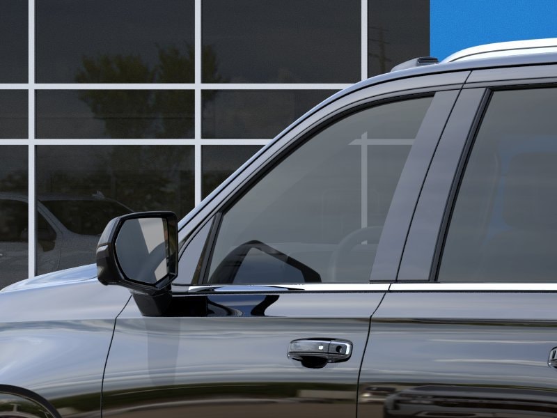 2026 Chevrolet Suburban Premier - Photo 12