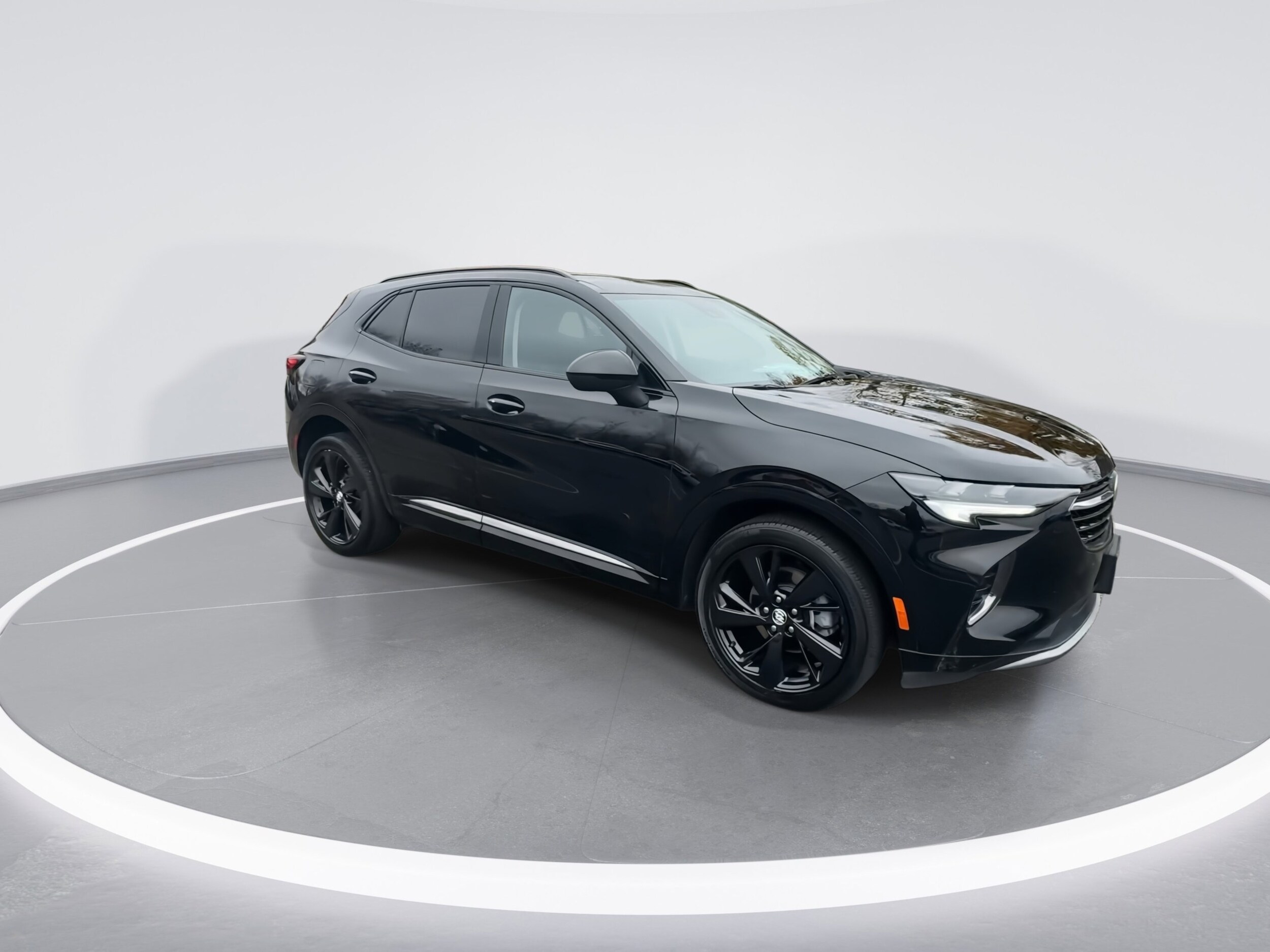 2022 Buick Envision Essence photo 2