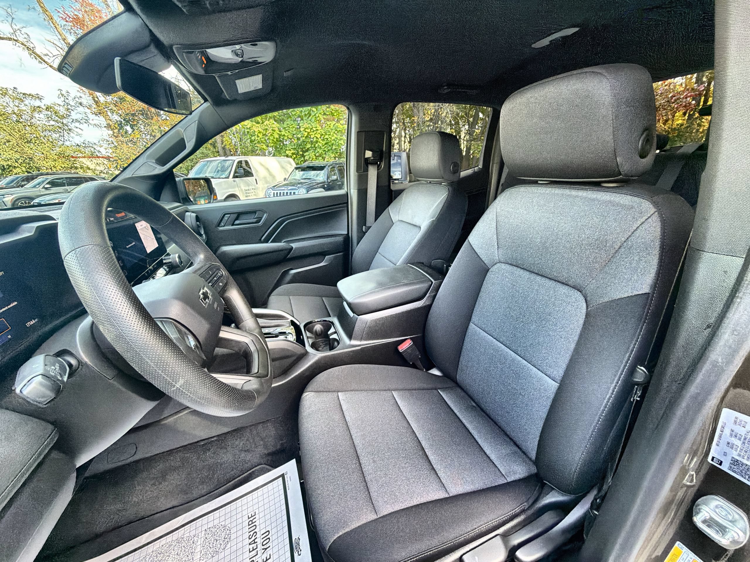 2025 Chevrolet Colorado Trail Boss - Photo 20