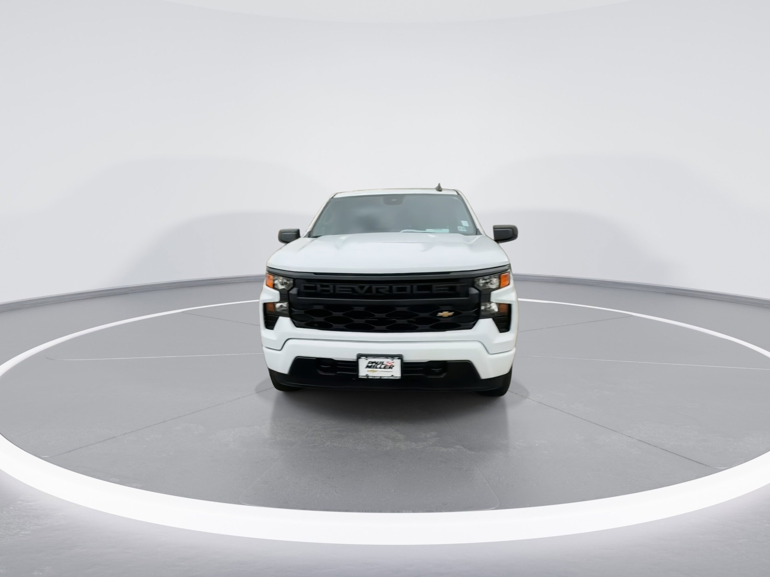 2022 Chevrolet Silverado 1500 Custom photo 3