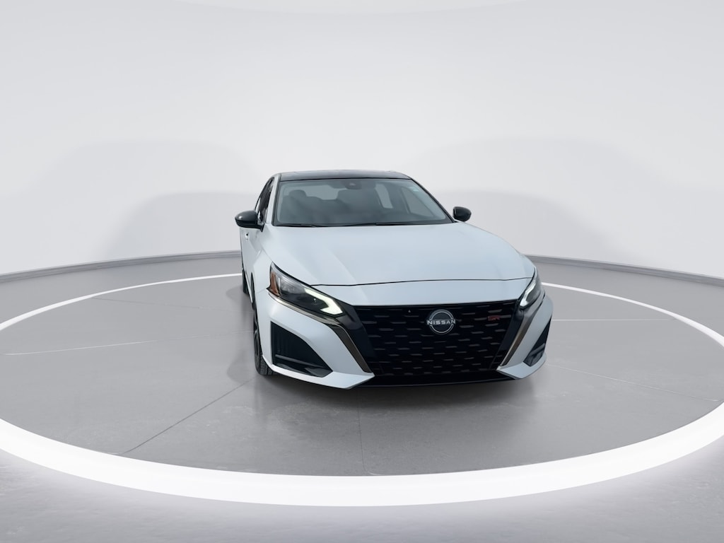 Used 2024 Nissan Altima 2.5 SR Sedan