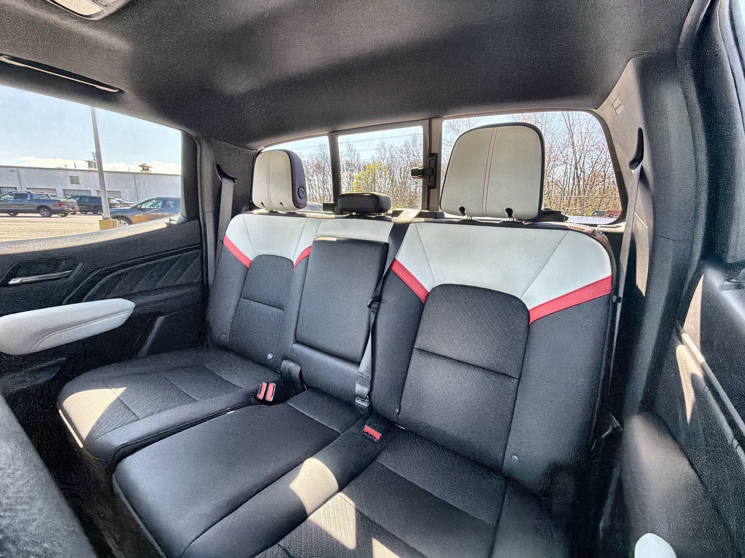 2024 GMC Canyon AT4X - Photo 26