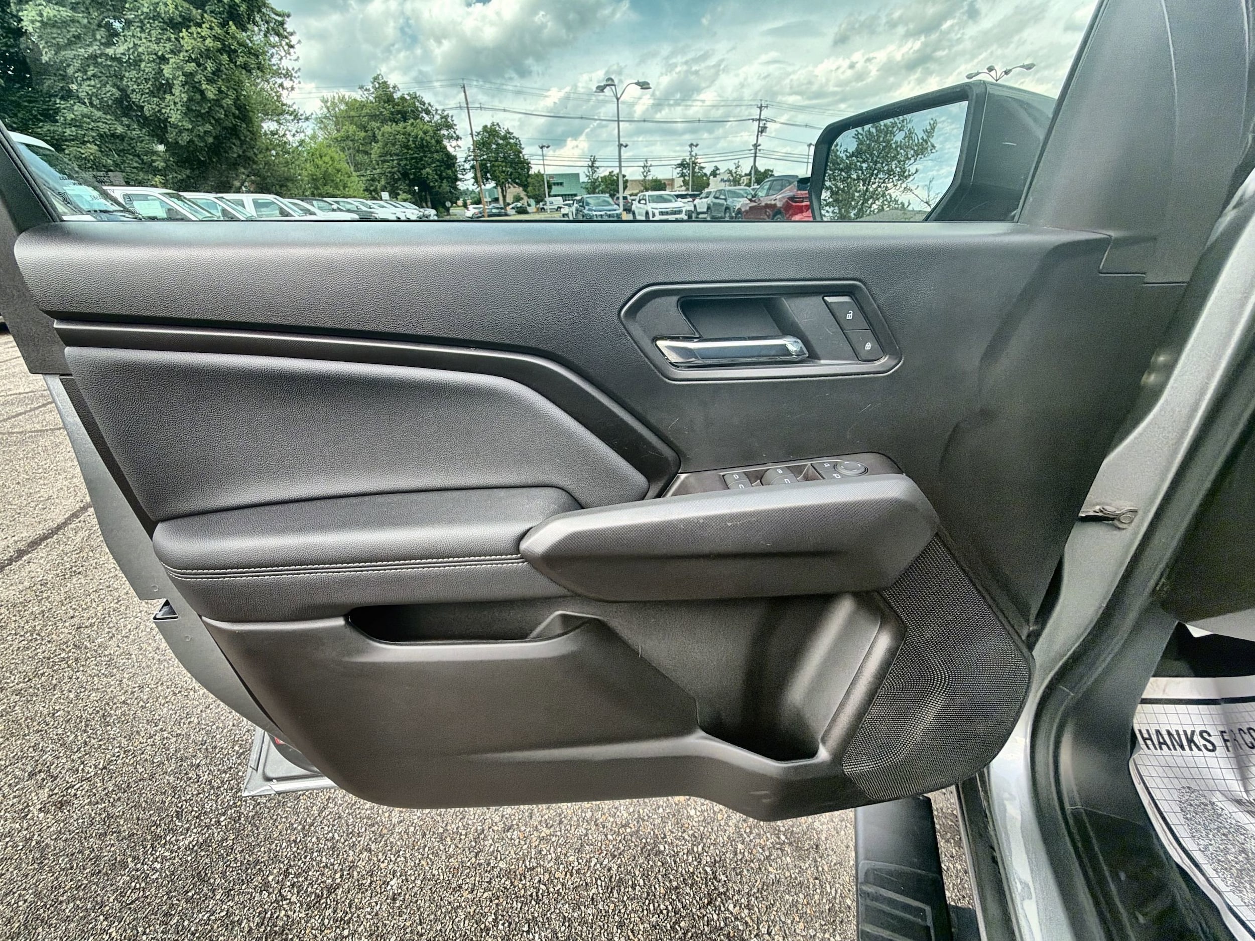 2026 Chevrolet Colorado LT - Photo 24