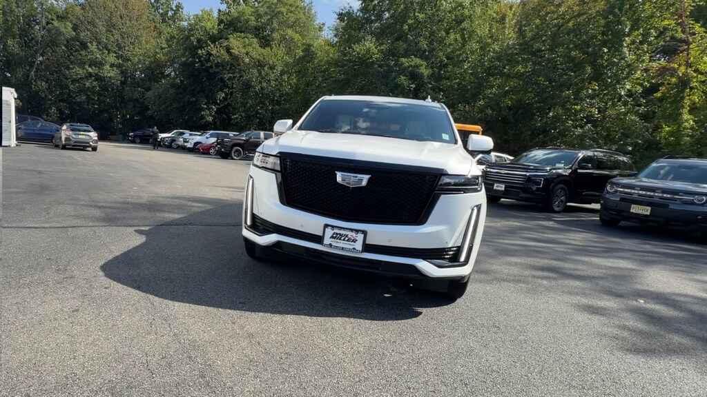 Used 2023 CADILLAC Escalade 4WD Sport SUV
