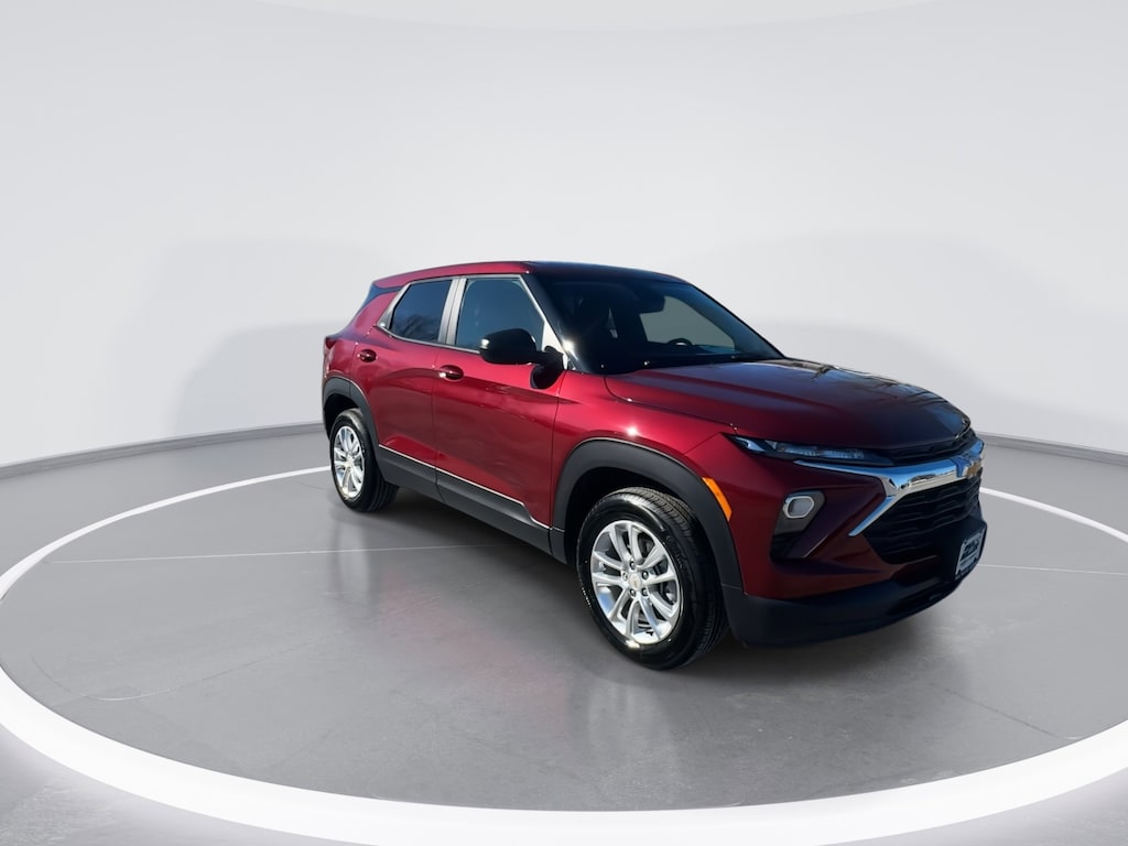 Used 2025 Chevrolet Trailblazer LS SUV