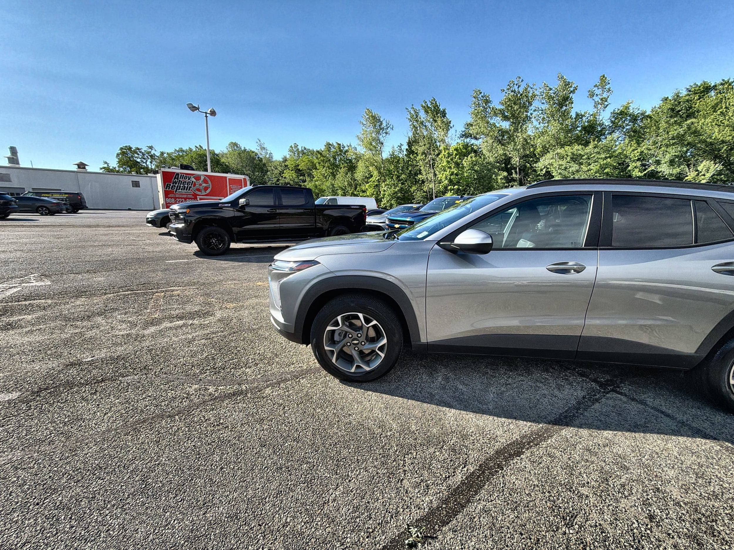 2024 Chevrolet Trax LT - Photo 34