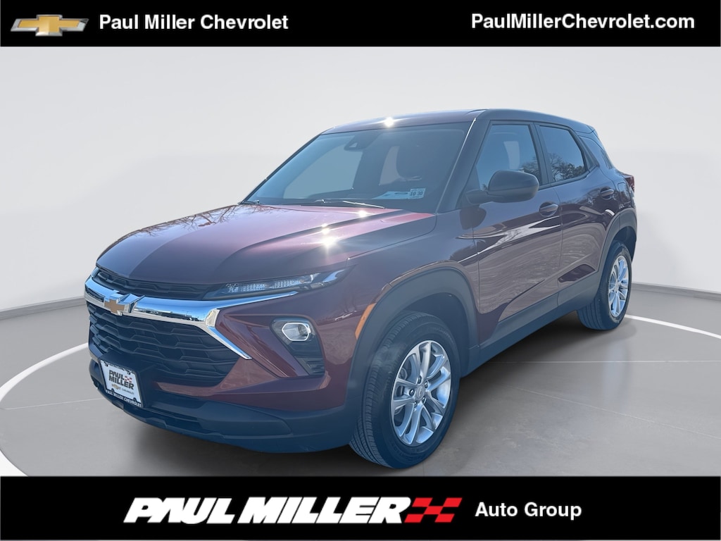 Used 2025 Chevrolet Trailblazer LS SUV