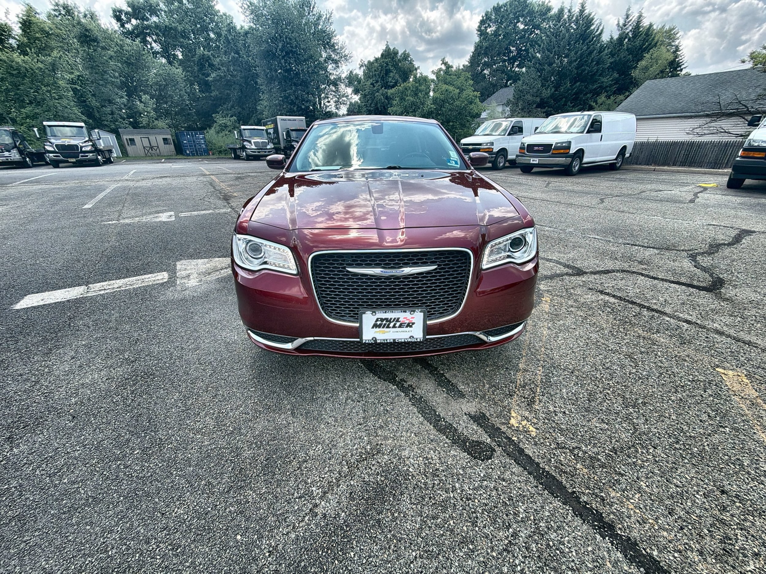 2018 Chrysler 300 Touring - Photo 32