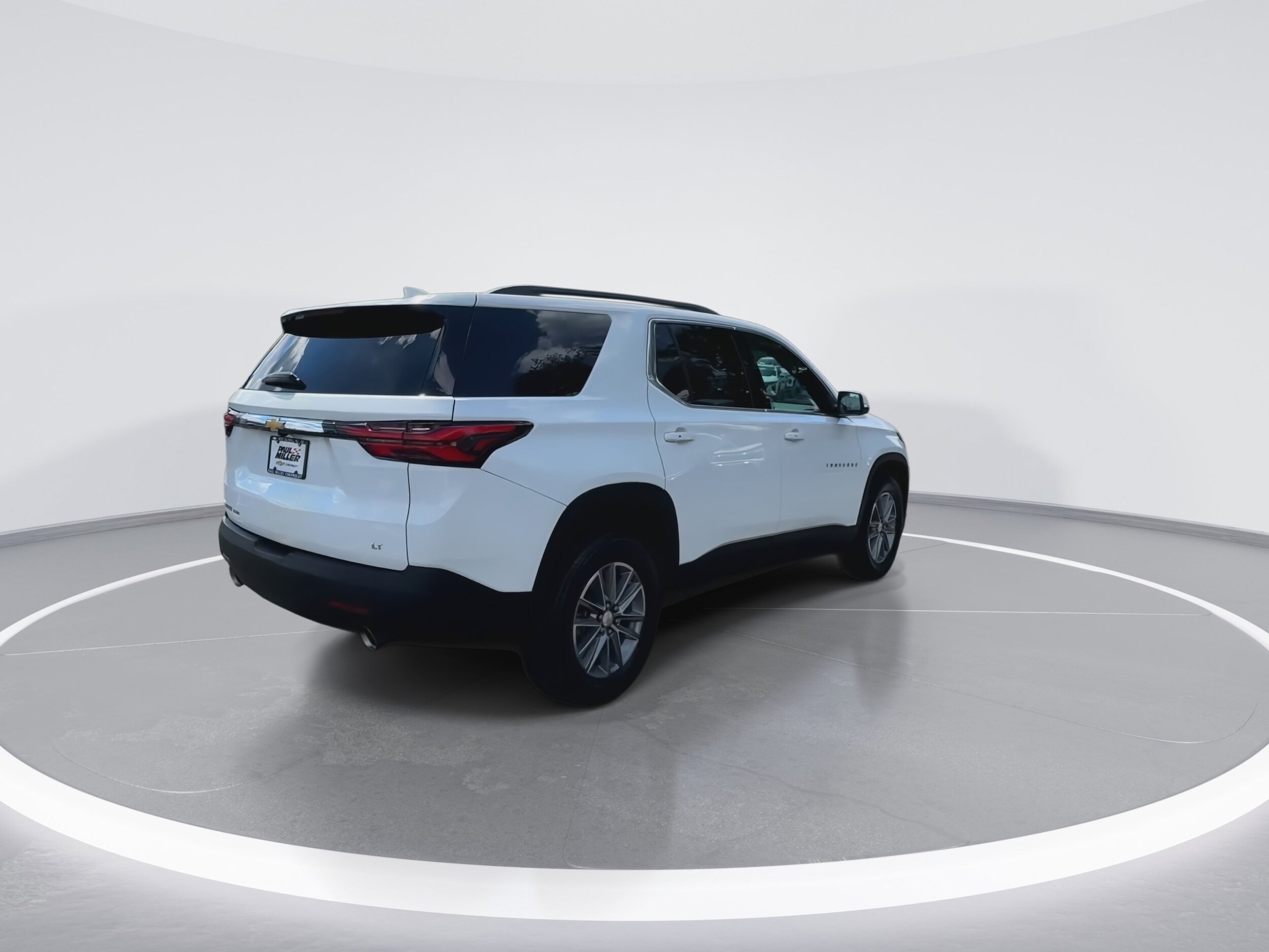2022 Chevrolet Traverse Cloth photo 3