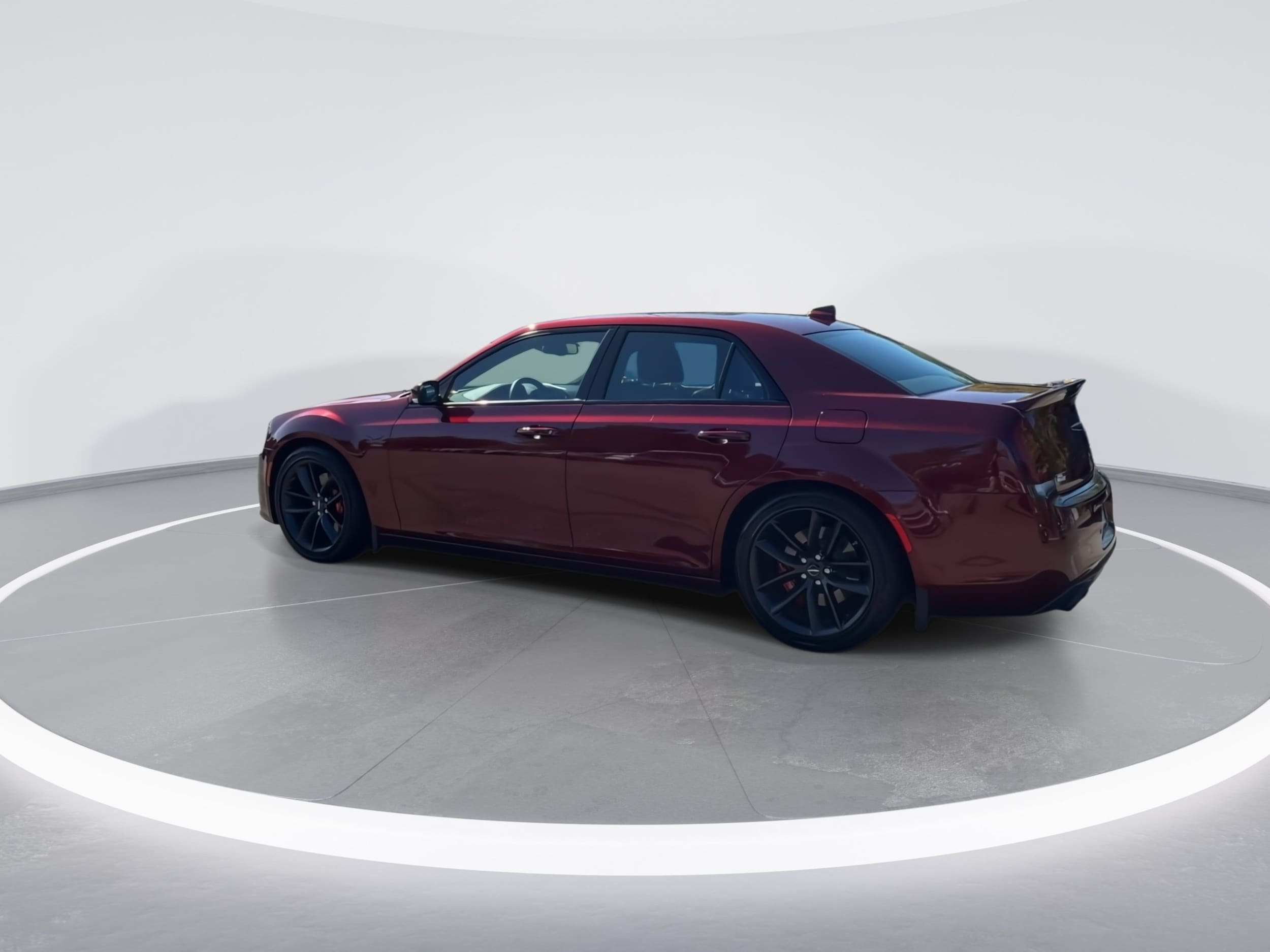2023 Chrysler 300 C - Photo 6