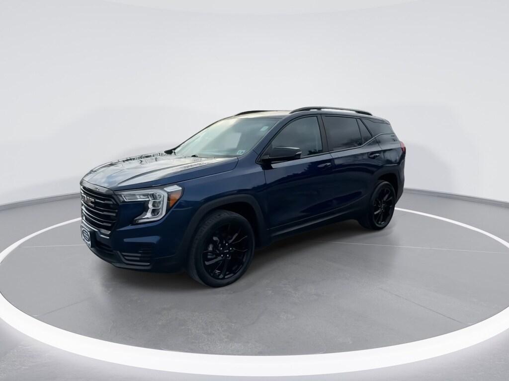 Used 2023 GMC Terrain SLE SUV