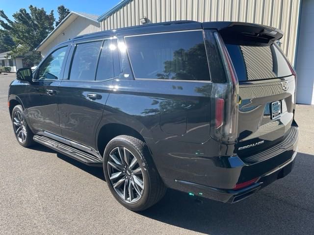 Used 2021 Cadillac Escalade Sport with VIN 1GYS4EKL0MR439518 for sale in Greenwich, NY