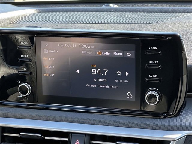 2023 Kia K5 LXS photo 3