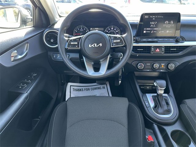 2024 Kia Forte LXS photo 2