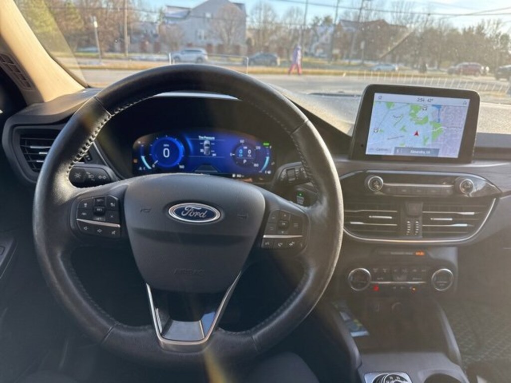 Used 2020 Ford Escape Titanium Hybrid 4D Sport Utility