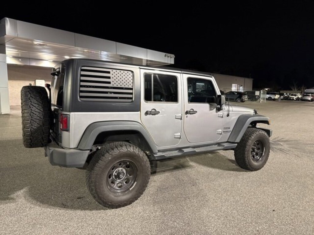 Used 2017 Jeep Wrangler Unlimited Sport 4D Sport Utility