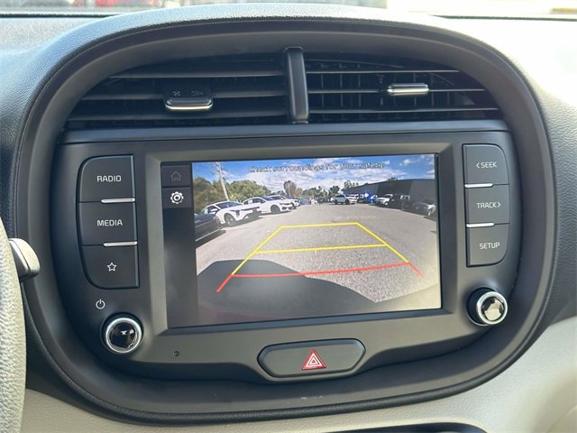 2023 Kia Soul LX photo 3