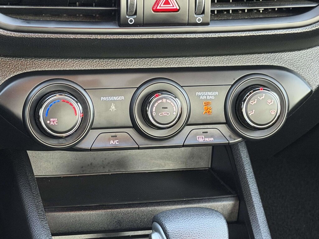 Used 2023 Kia Forte LXS 4D Sedan