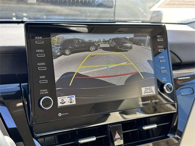 2021 Toyota Camry XLE photo 3