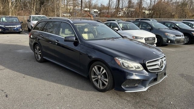 2015 Mercedes-Benz E-Class E350's photo