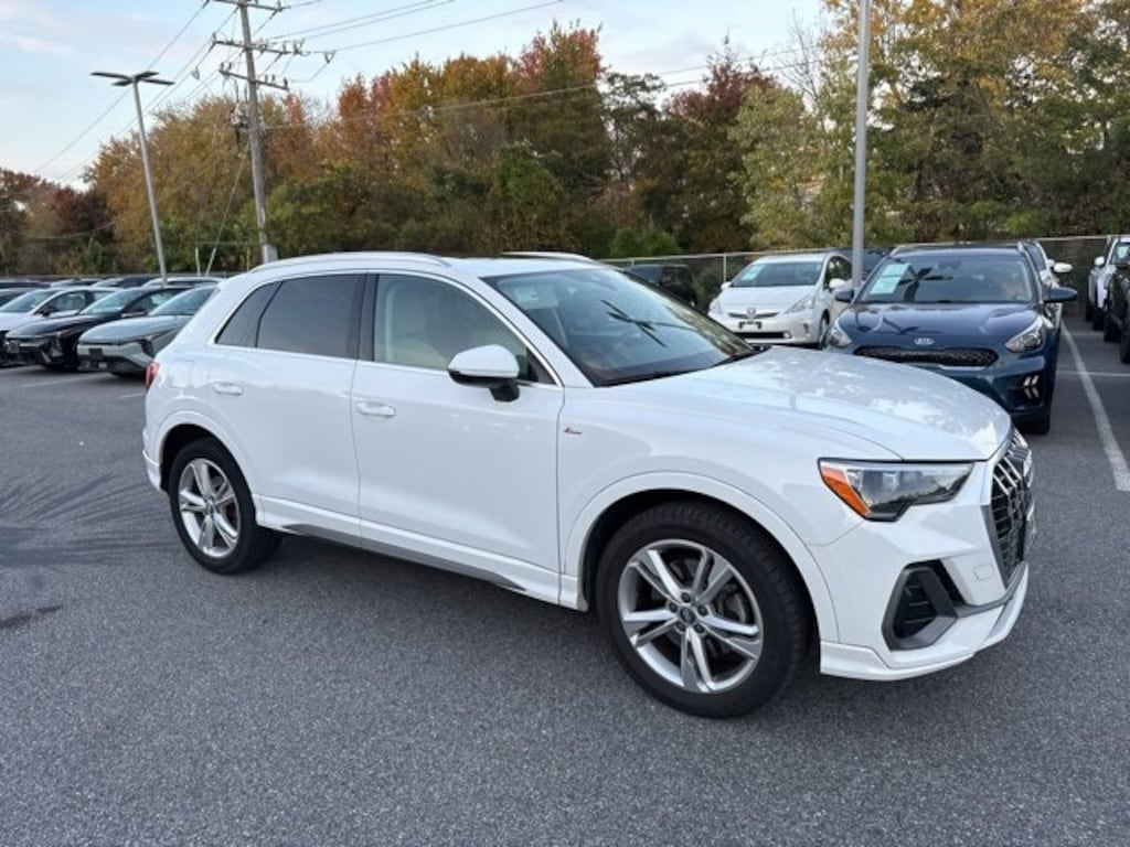 Used 2020 Audi Q3 Premium S line 4D Sport Utility