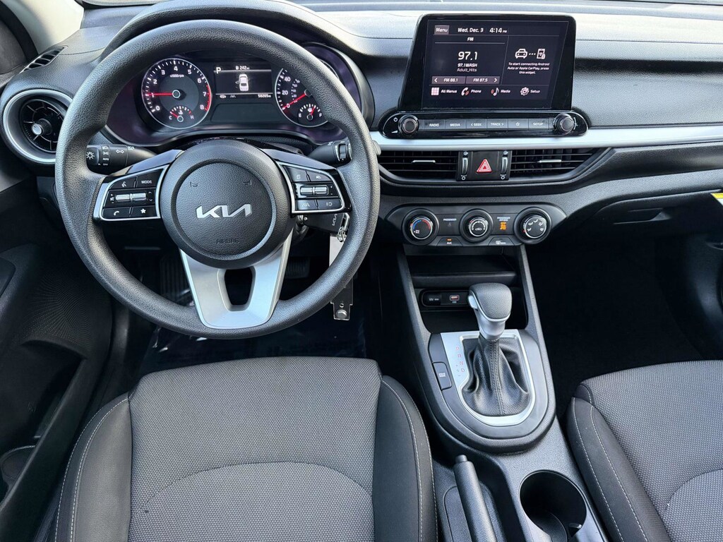 Used 2023 Kia Forte LXS 4D Sedan