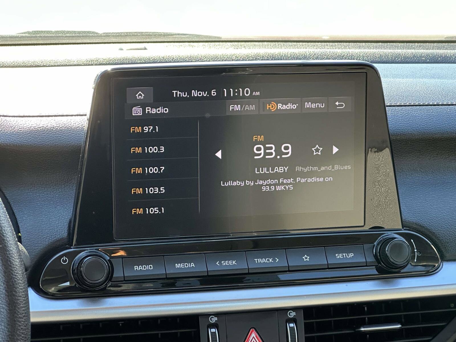 2023 Kia Forte LXS photo 3