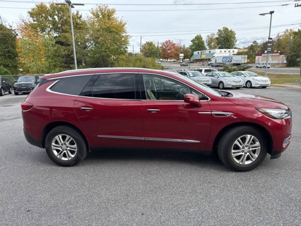Used 2020 Buick Enclave Essence 4D Sport Utility