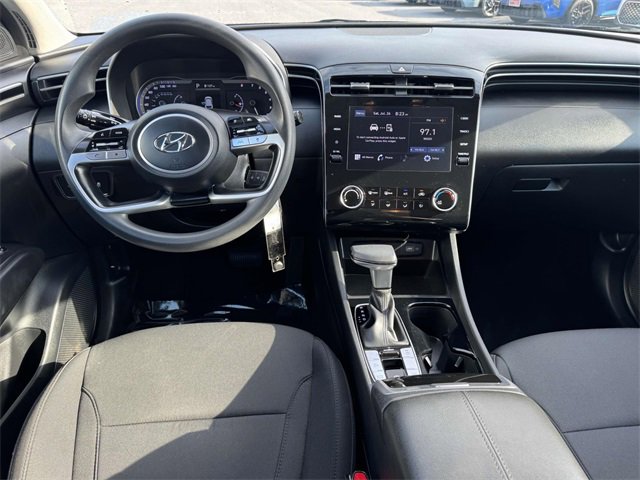 2024 Hyundai Tucson SE photo 2