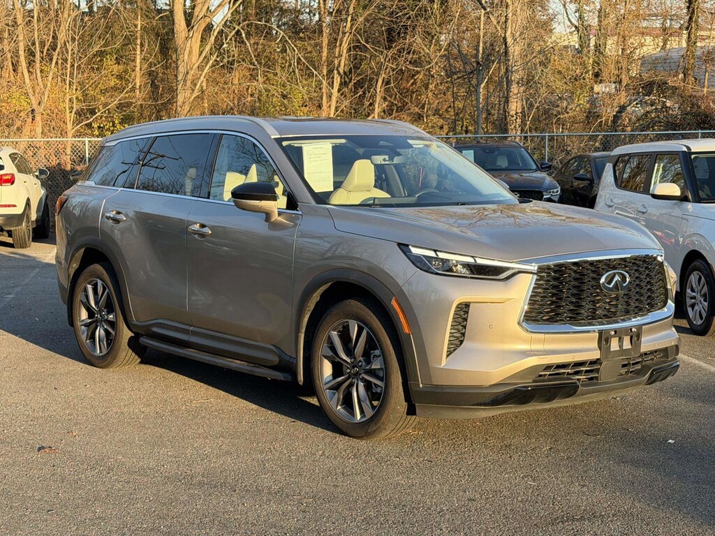Used 2023 INFINITI QX60 LUXE 4D Sport Utility