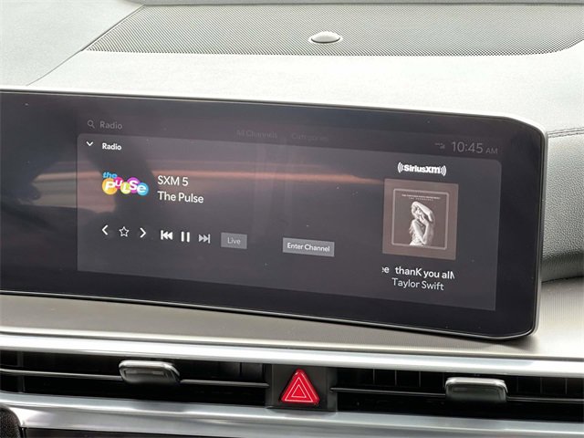 2024 Kia Sorento SX photo 2