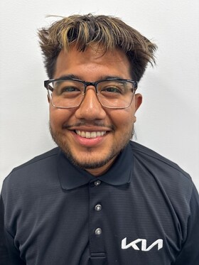 Staff member Victor Serrano from ID_629ffb881d78