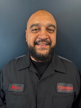 Staff member Melvin Orellana from ID_60bc9e2a5095