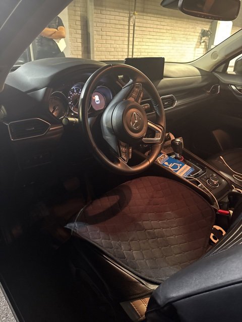 2023 Mazda CX-5 2.5 S Preferred photo 2