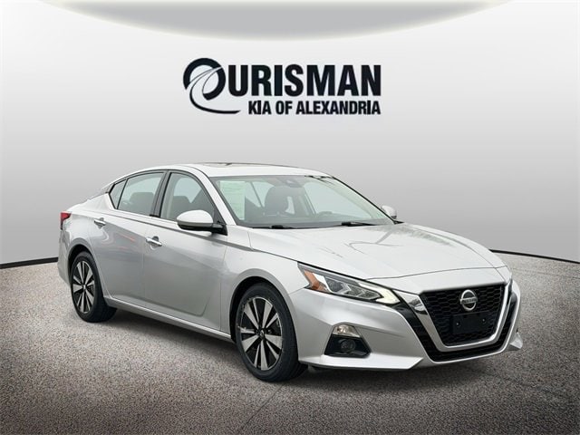 2019 Nissan Altima S's photo
