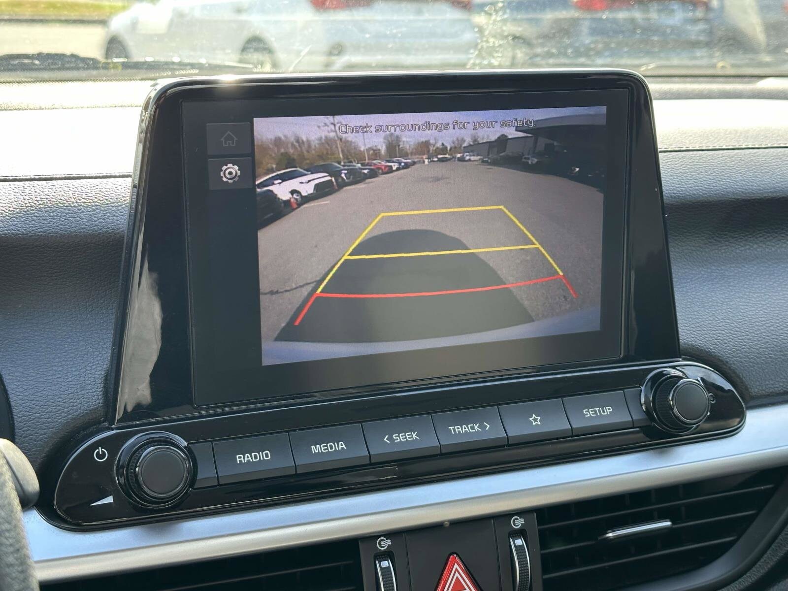 2023 Kia Forte LXS photo 4