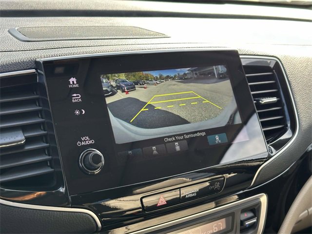 2021 Honda Pilot Touring Sport photo 4