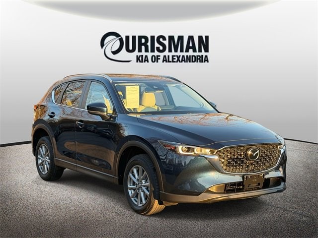 2023 Mazda CX-5 S Preferred package's photo